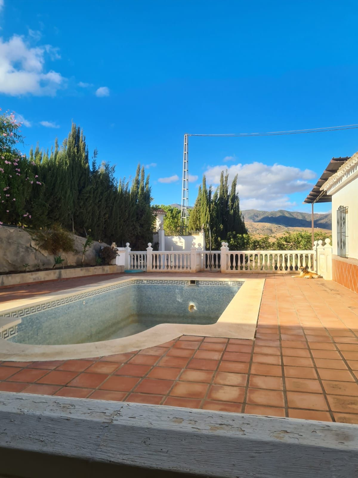 3 Bed Townhouse for sale in Pizarra Costa Del Sol, Málaga, Spain