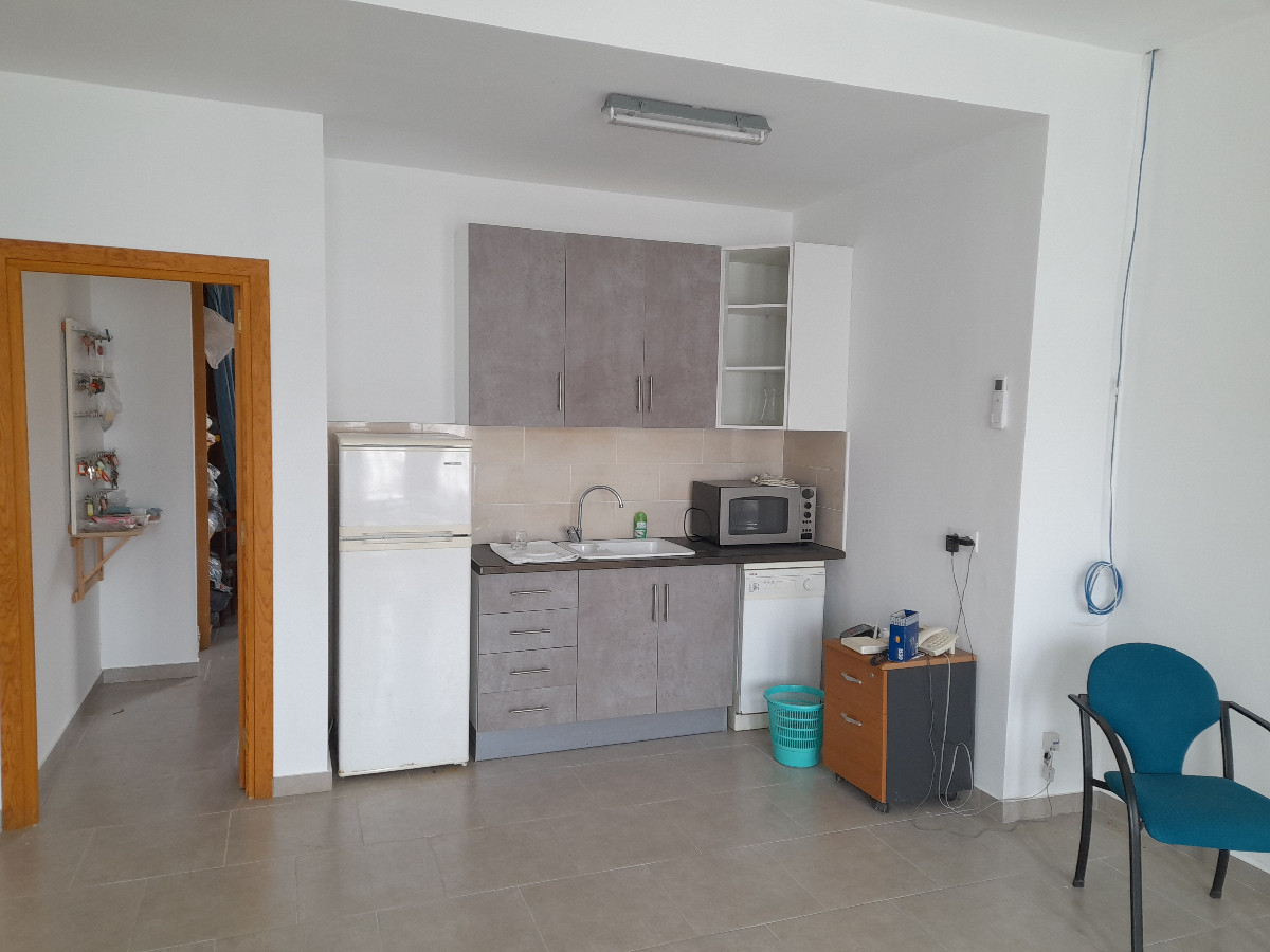 Se vende Villa - Chalet de 9 dormitorios en Costa Blanca, Alicante, España