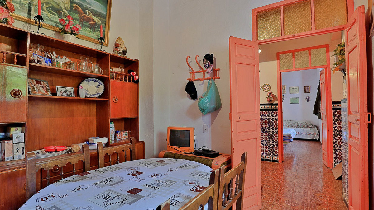 3 Bed Townhouse for sale in Árchez Costa Del Sol East, Málaga, Spain