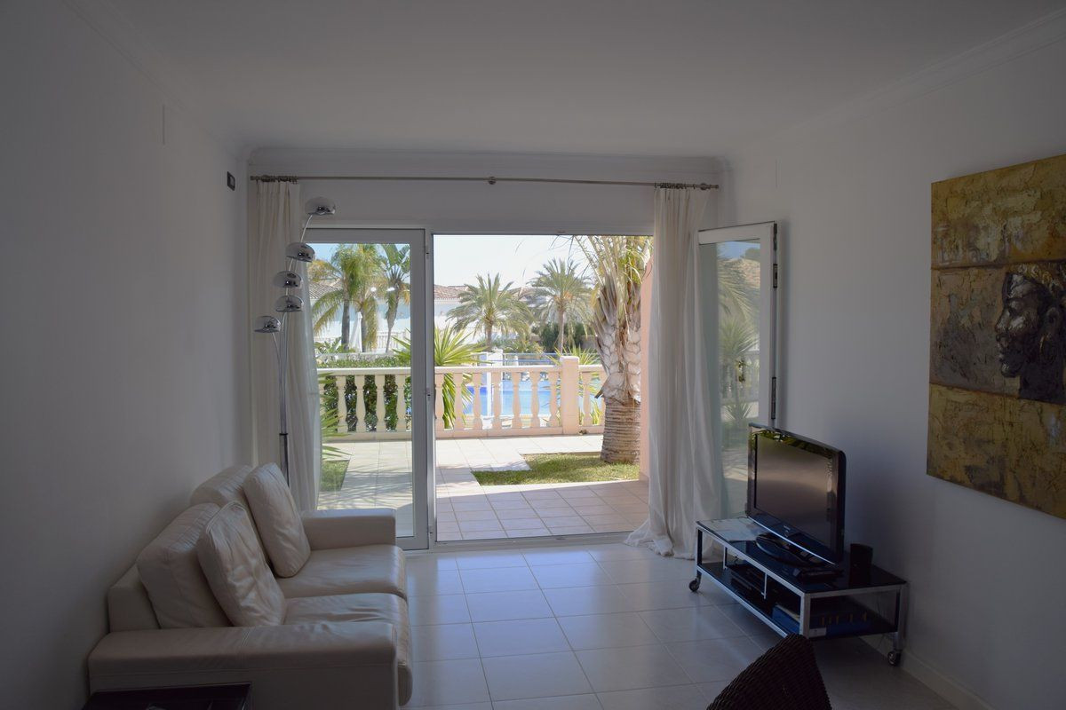 Se vende Apartamento Planta Media de 1 dormitorios en Costa Blanca, Alicante, España