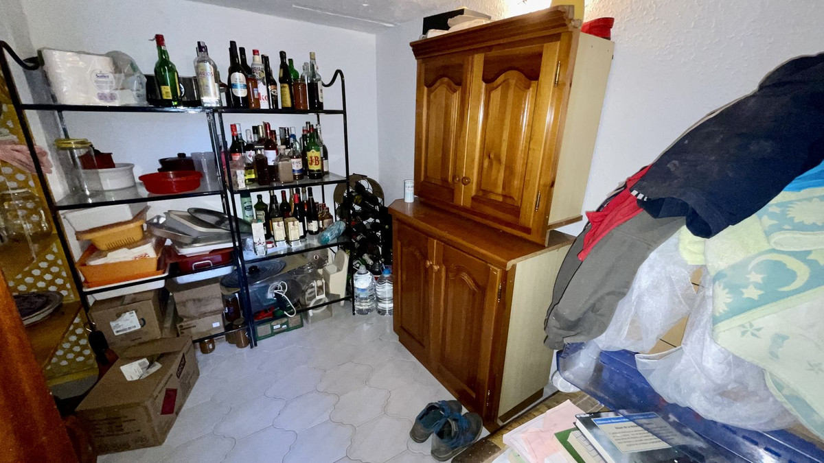 Se vende Finca - Cortijo de 3 dormitorios en Costa Del Sol, Málaga, España
