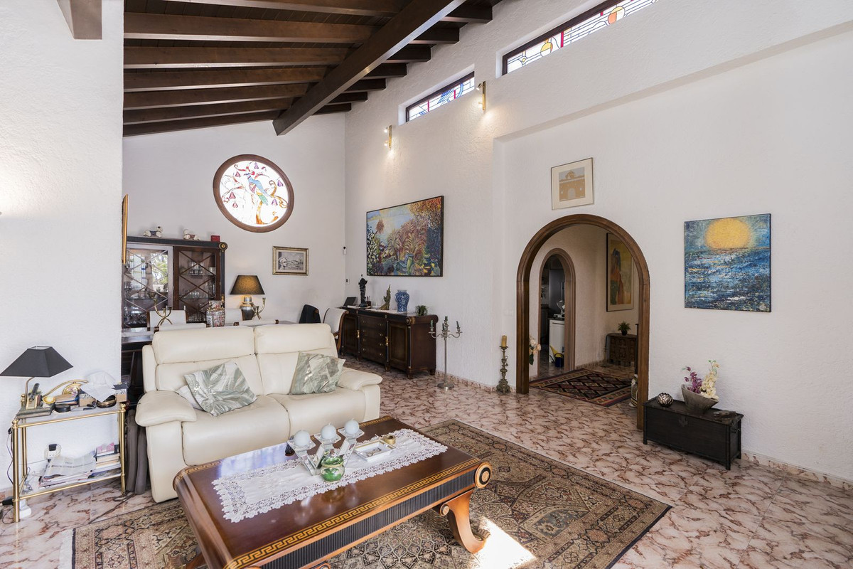 Se vende Villa - Chalet de 4 dormitorios en Costa Del Sol, Málaga, España
