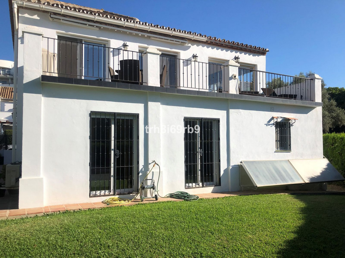 3 Bed Townhouse for sale in Benamara Costa Del Sol, Málaga, Spain