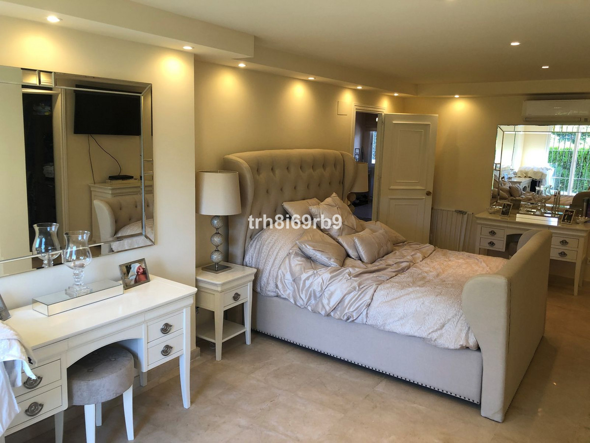 3 Bed Townhouse for sale in Benamara Costa Del Sol, Málaga, Spain
