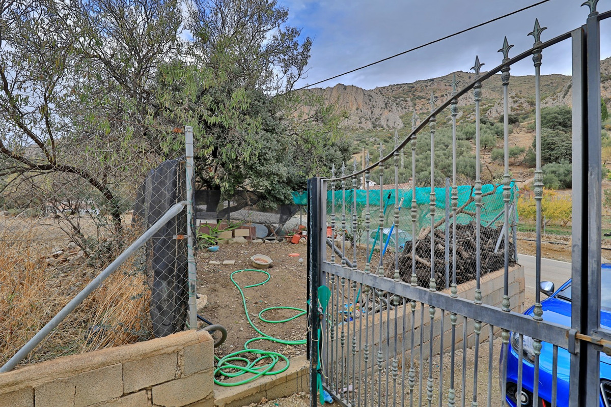Se vende Finca - Cortijo de 6 dormitorios en Costa Del Sol East, Málaga, España
