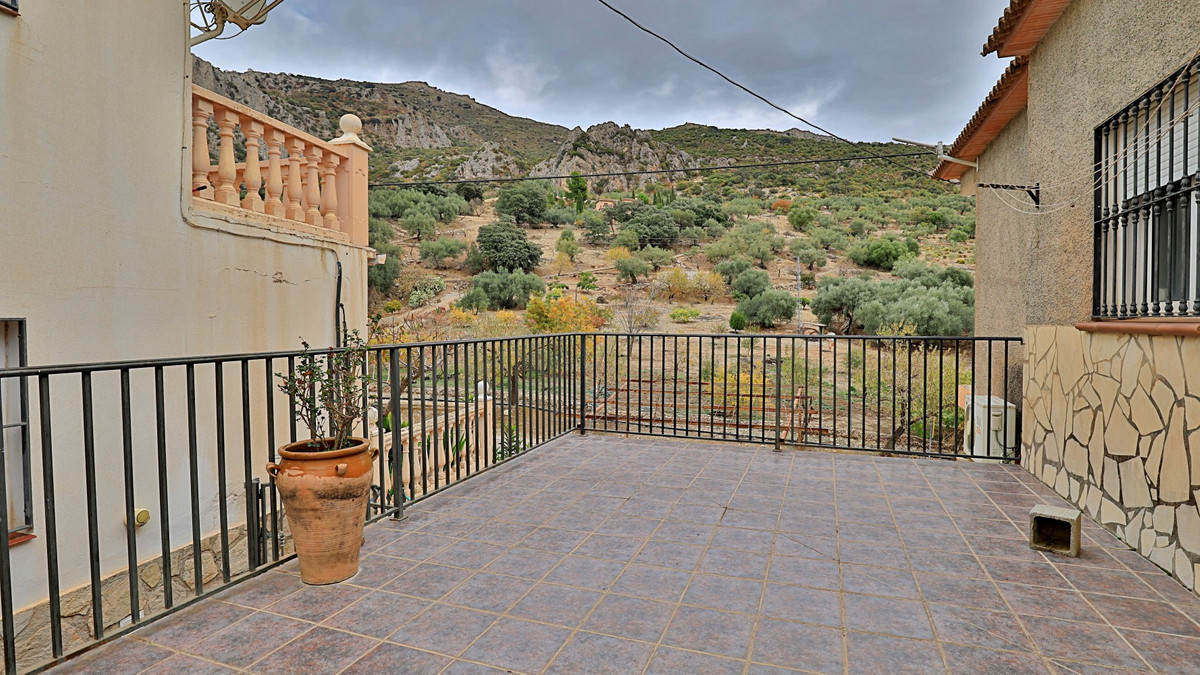 Se vende Finca - Cortijo de 6 dormitorios en Costa Del Sol East, Málaga, España
