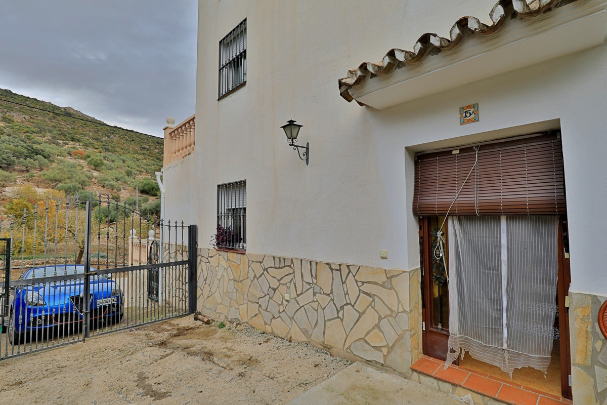 Se vende Finca - Cortijo de 6 dormitorios en Costa Del Sol East, Málaga, España