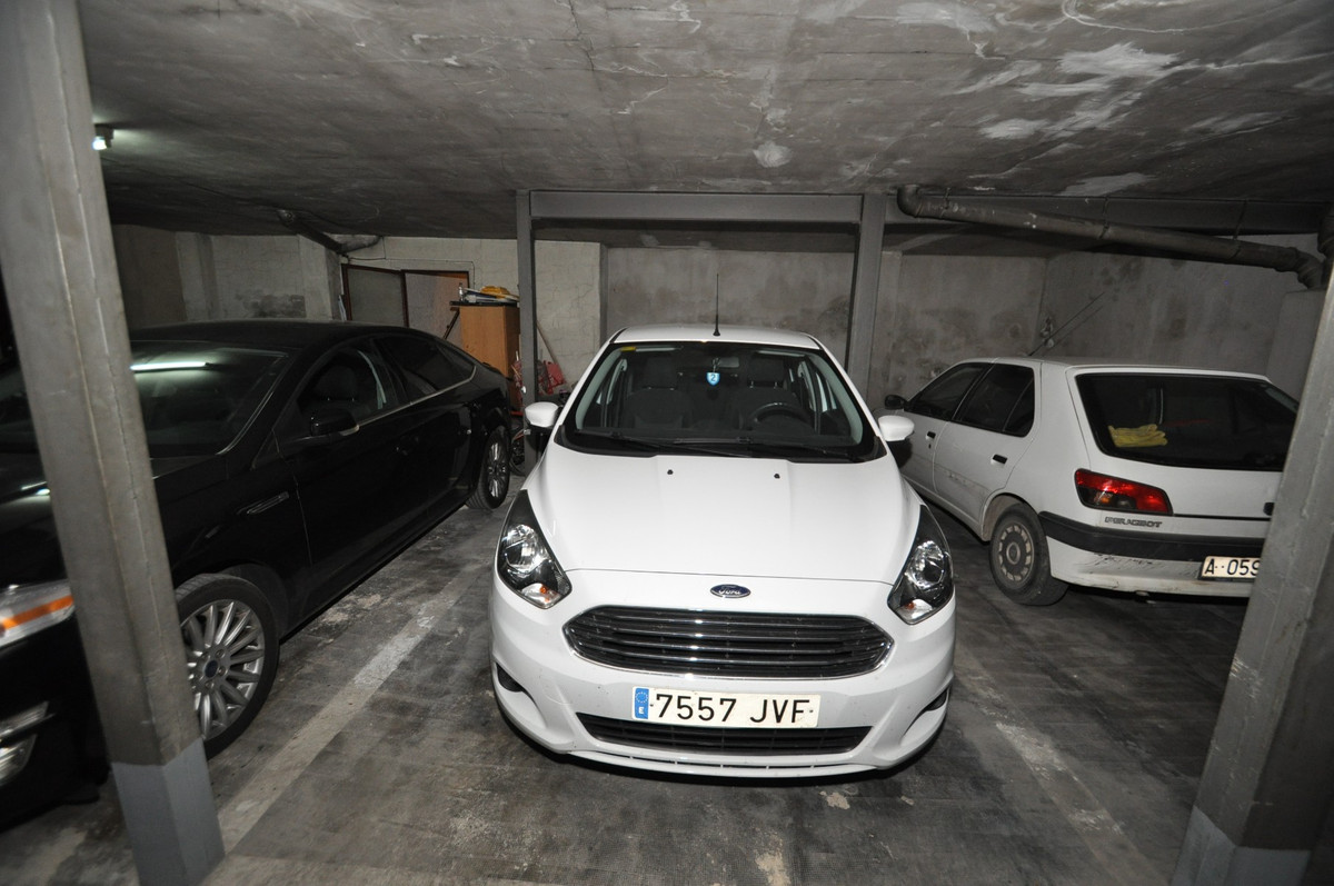 Se vende Garaje  en Costa Blanca, Alicante, España