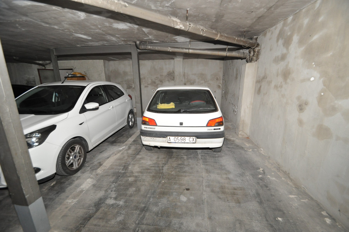 Se vende Garaje  en Costa Blanca, Alicante, España