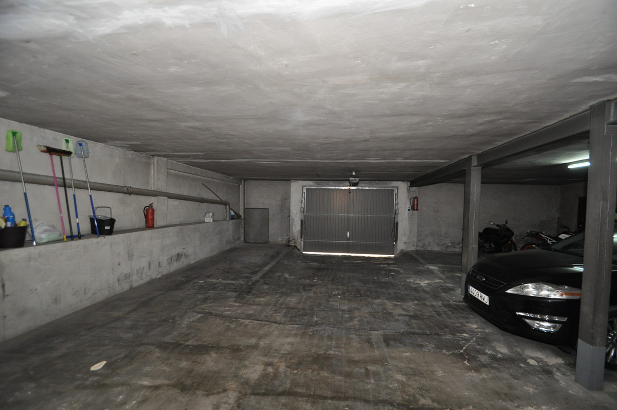 Se vende Garaje  en Costa Blanca, Alicante, España