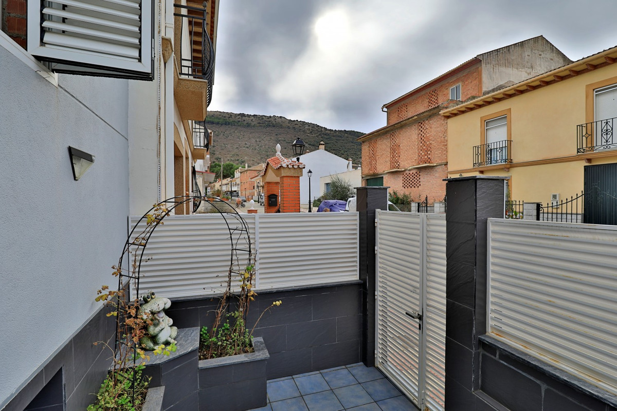 Se vende Pareada de 4 dormitorios en Costa Del Sol East, Málaga, España