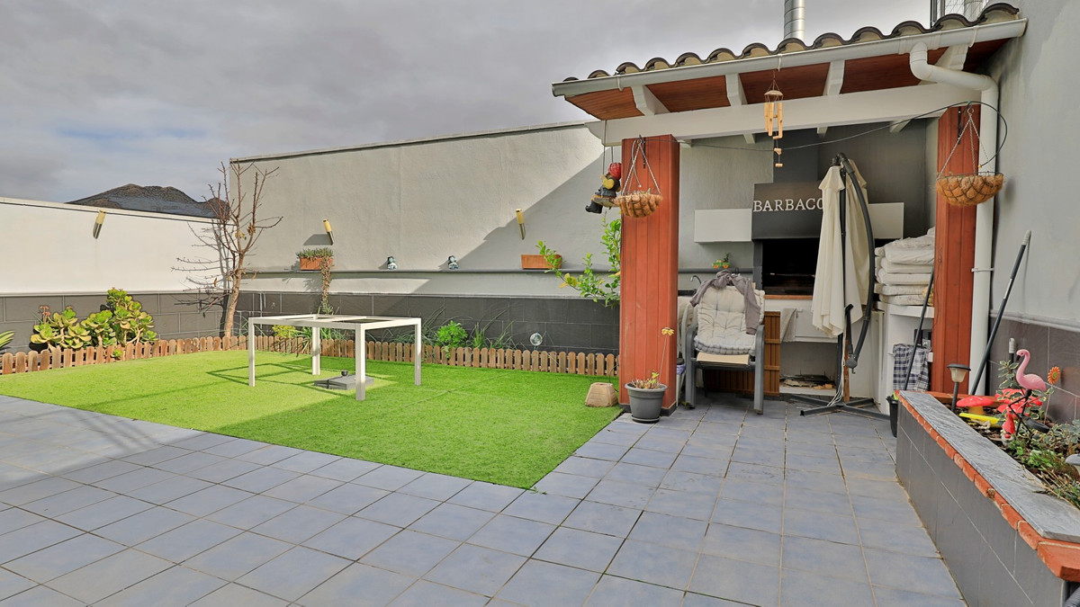 Se vende Pareada de 4 dormitorios en Costa Del Sol East, Málaga, España
