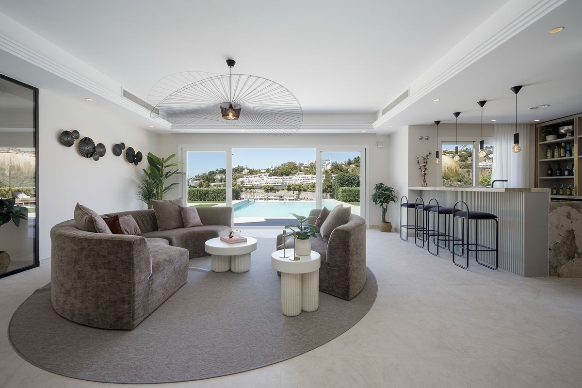 Se vende Villa - Chalet de 7 dormitorios en Costa Del Sol, Málaga, España