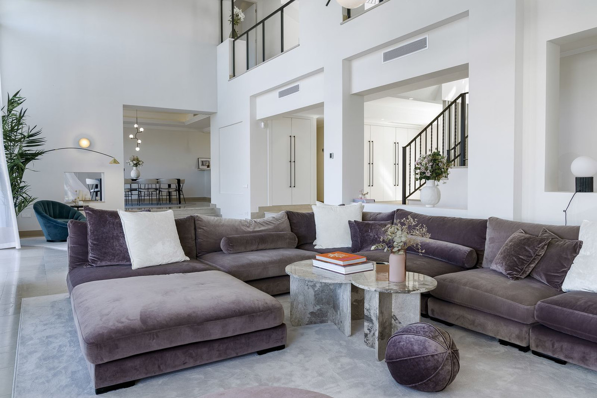 Se vende Villa - Chalet de 7 dormitorios en Costa Del Sol, Málaga, España