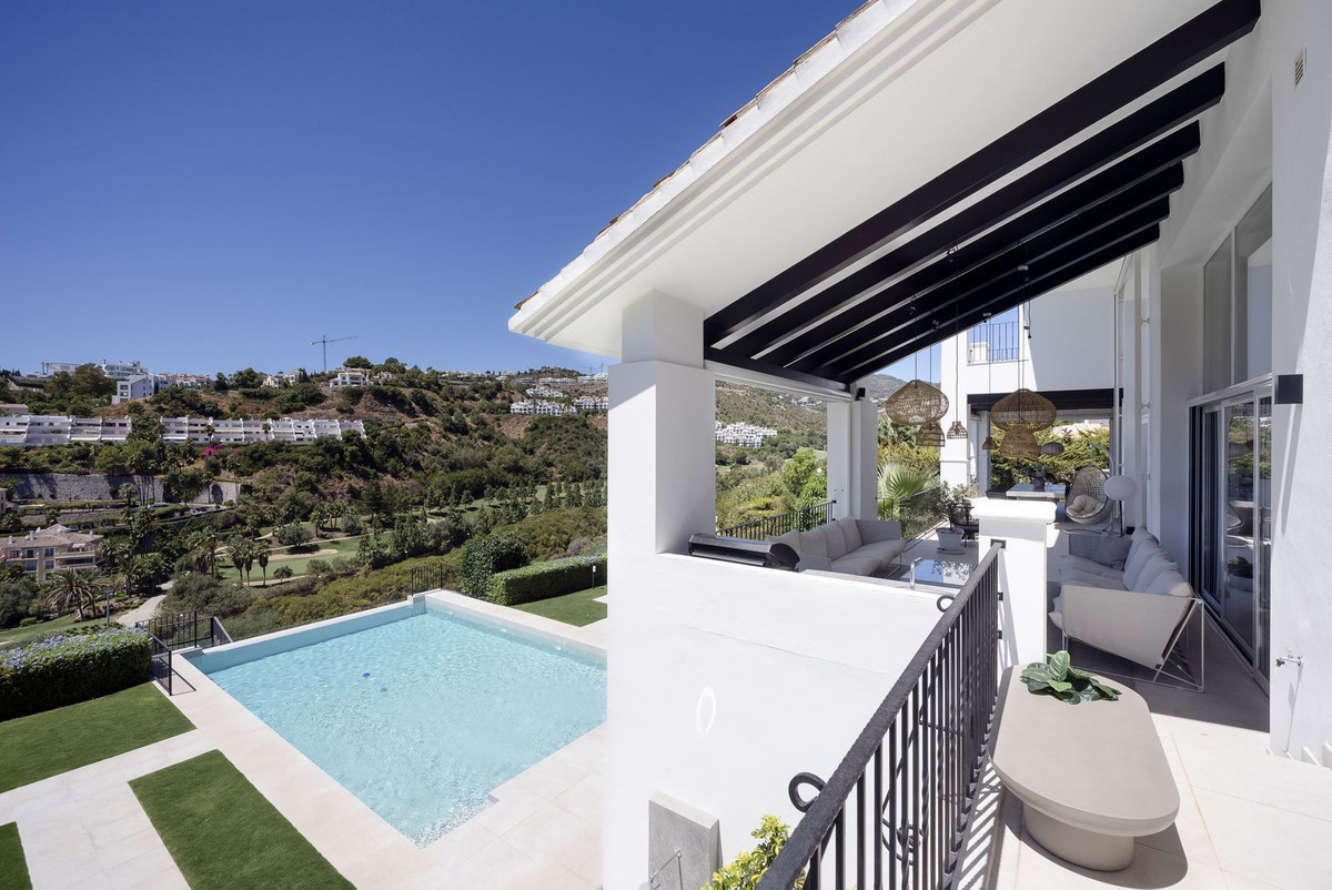 Se vende Villa - Chalet de 7 dormitorios en Costa Del Sol, Málaga, España