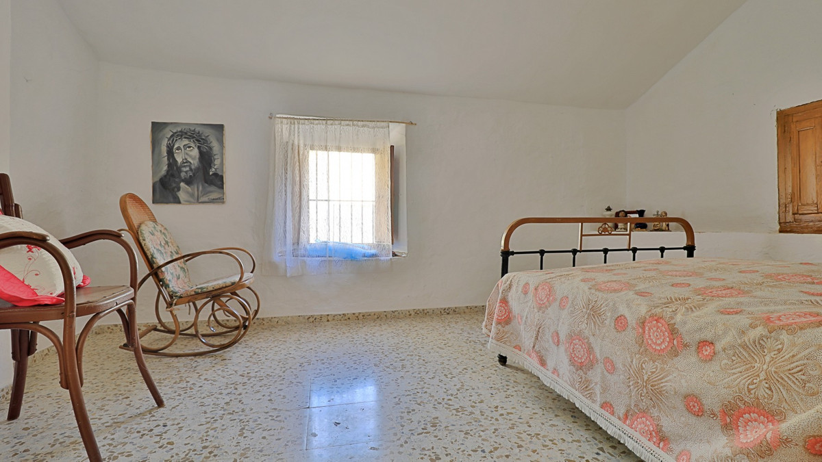 Se vende Pareada de 4 dormitorios en Costa Del Sol East, Málaga, España
