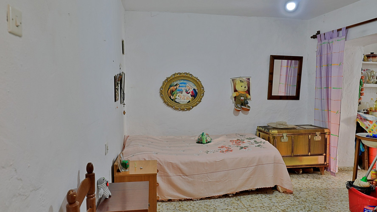 Se vende Pareada de 4 dormitorios en Costa Del Sol East, Málaga, España