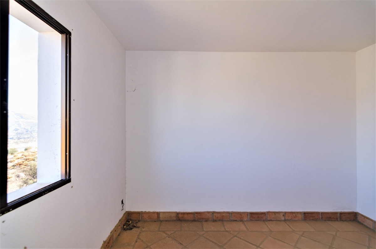 Se vende Villa - Chalet de 12 dormitorios en Costa Del Sol East, Málaga, España