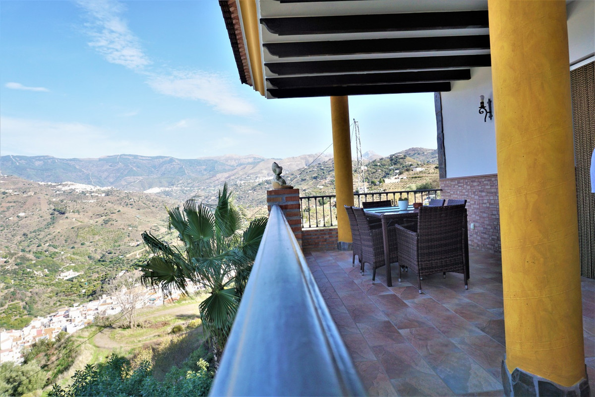 Se vende Villa - Chalet de 5 dormitorios en Costa Del Sol East, Málaga, España
