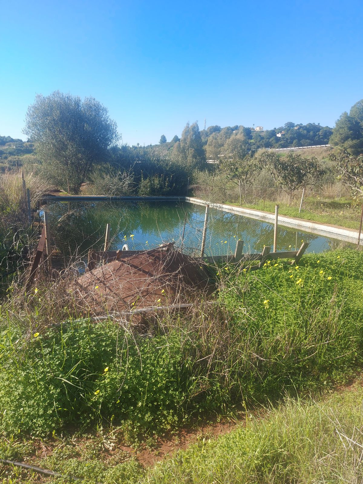 Se vende Finca - Cortijo de 2 dormitorios en Costa Del Sol, Málaga, España