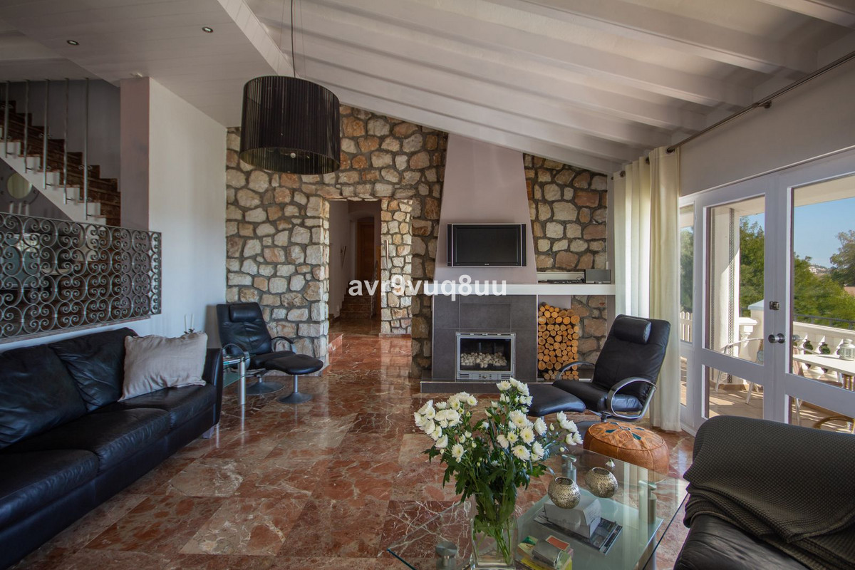 7 Bed Townhouse for sale in Mijas Costa Costa Del Sol, Málaga, Spain