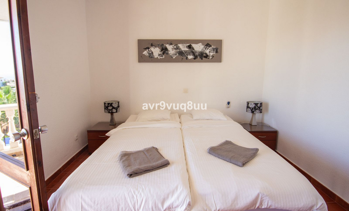 7 Bed Townhouse for sale in Mijas Costa Costa Del Sol, Málaga, Spain