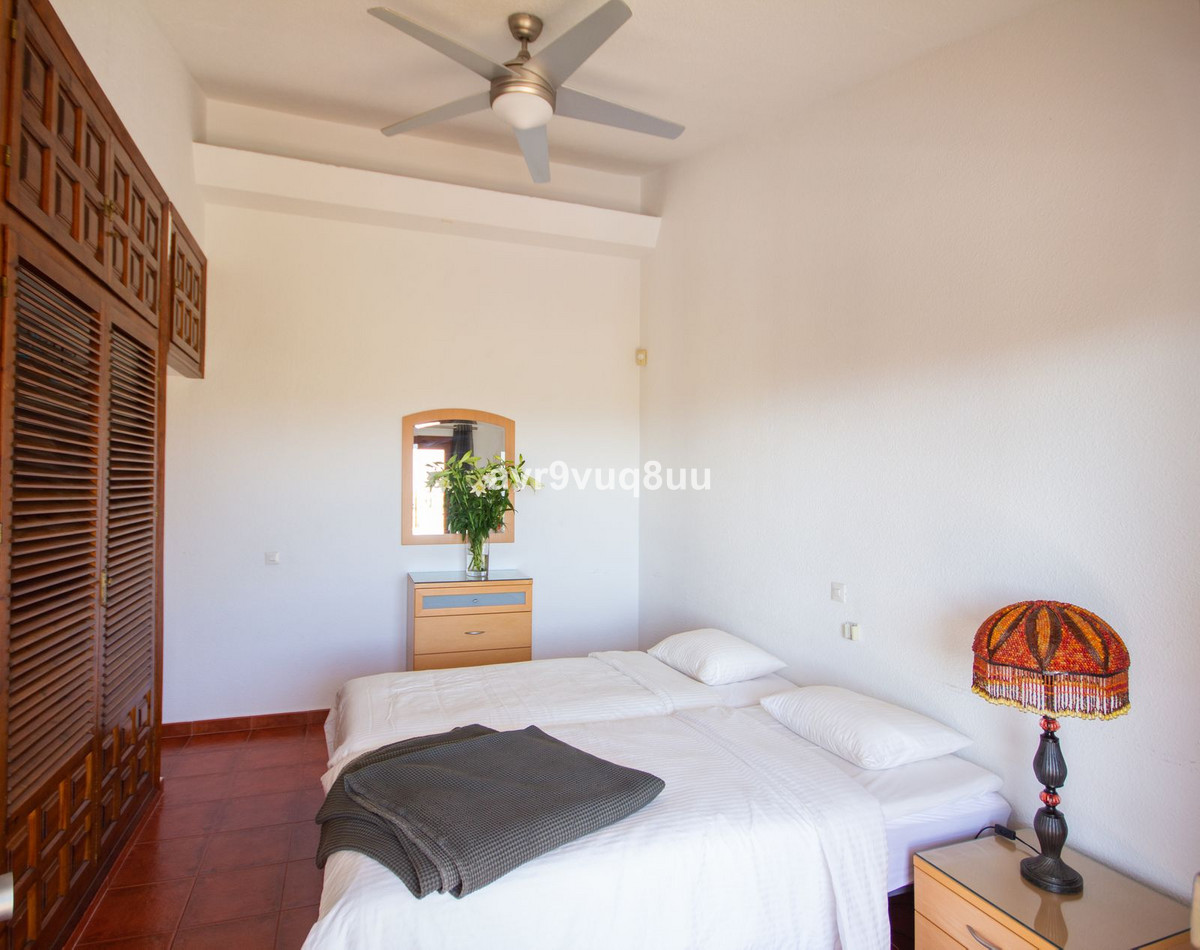 7 Bed Townhouse for sale in Mijas Costa Costa Del Sol, Málaga, Spain