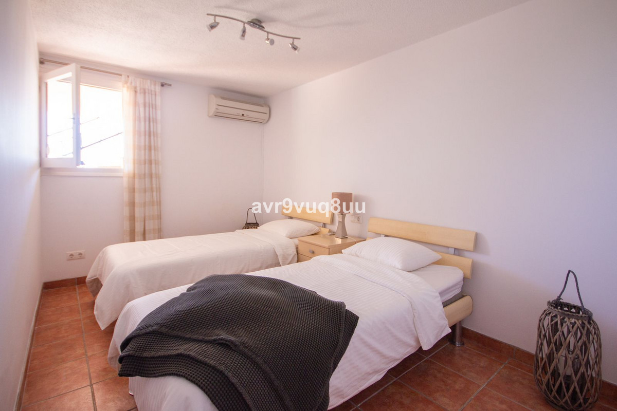 7 Bed Townhouse for sale in Mijas Costa Costa Del Sol, Málaga, Spain