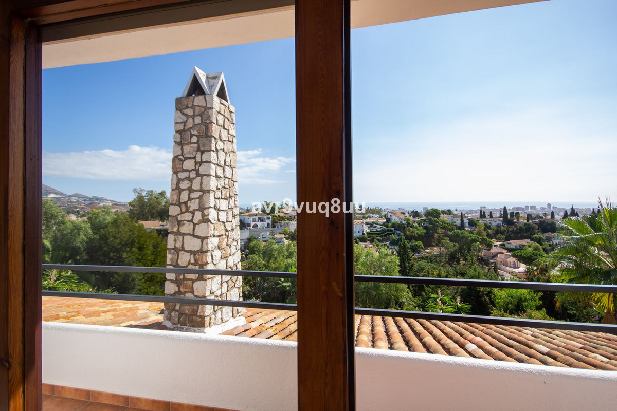 7 Bed Townhouse for sale in Mijas Costa Costa Del Sol, Málaga, Spain