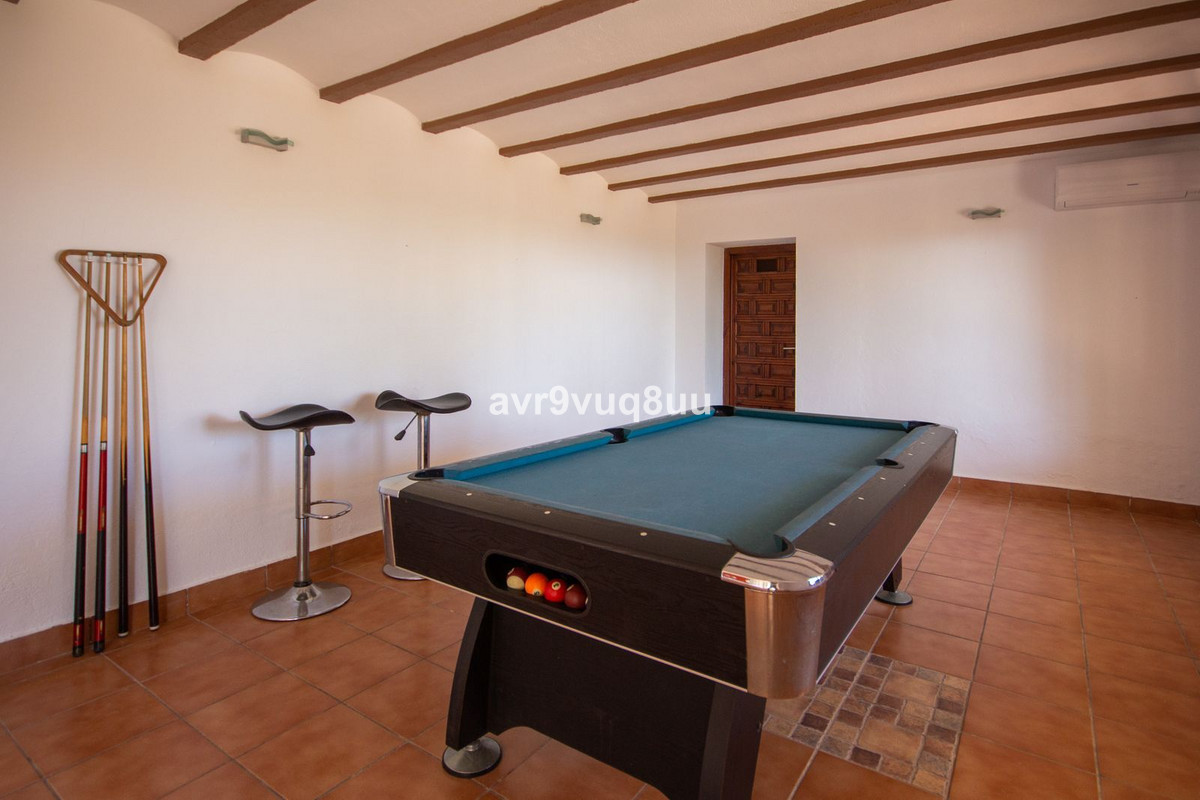 7 Bed Townhouse for sale in Mijas Costa Costa Del Sol, Málaga, Spain