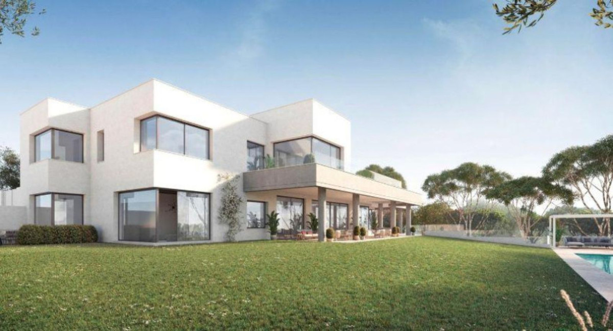 Se vende Villa - Chalet de 7 dormitorios en Costa Del Sol, Cadiz, España