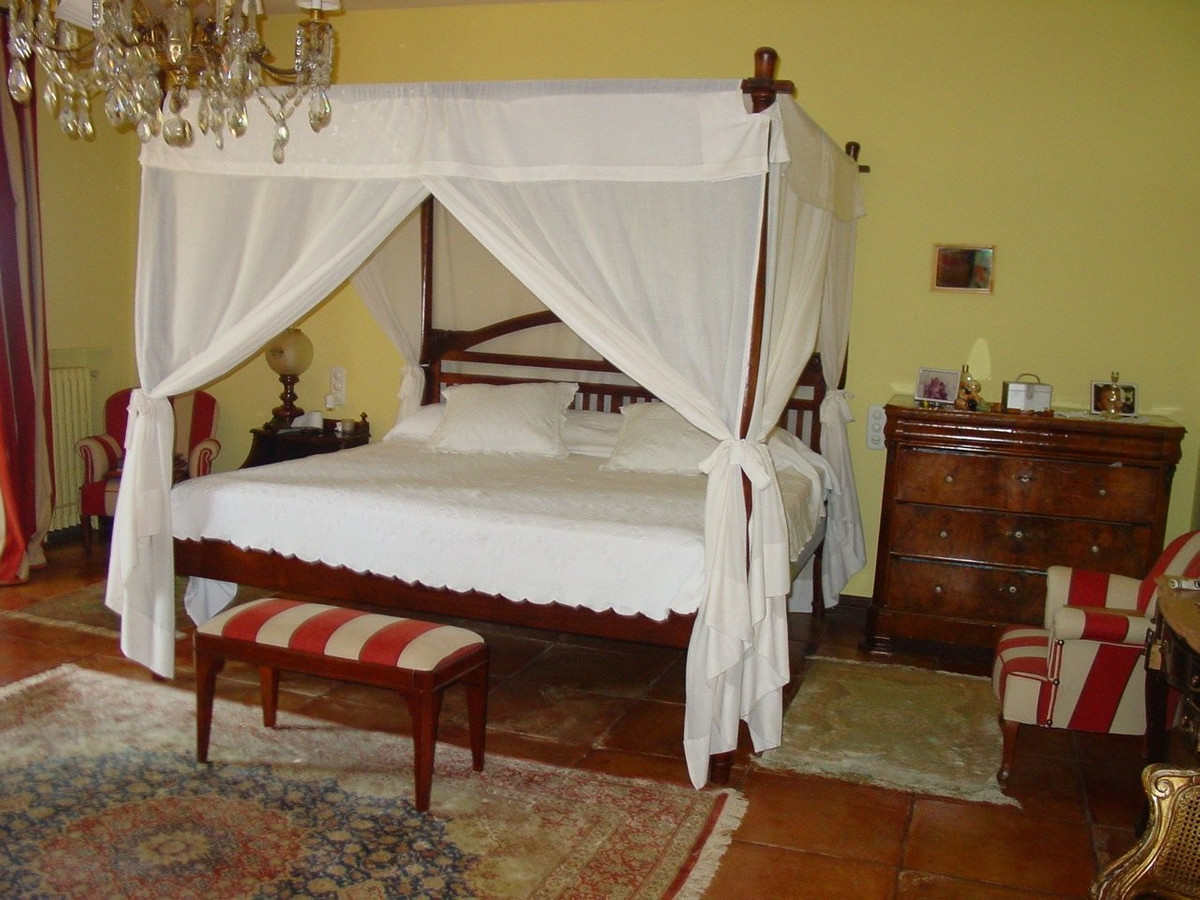 7 Bed Townhouse for sale in Altea Costa Blanca, Alicante, Spain