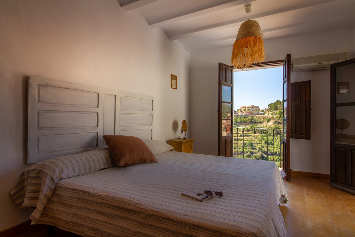 Se vende Casa adosada de 4 dormitorios en Costa Blanca, Alicante, España