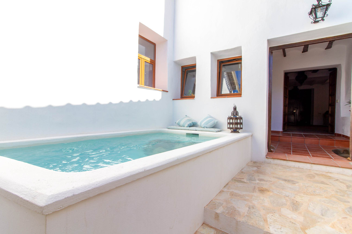 Se vende Casa adosada de 4 dormitorios en Costa Blanca, Alicante, España