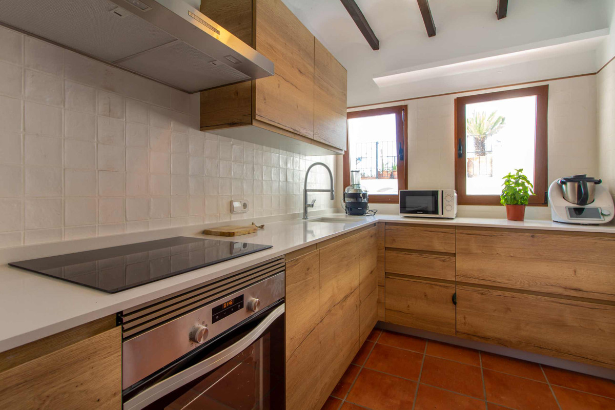 Se vende Casa adosada de 4 dormitorios en Costa Blanca, Alicante, España