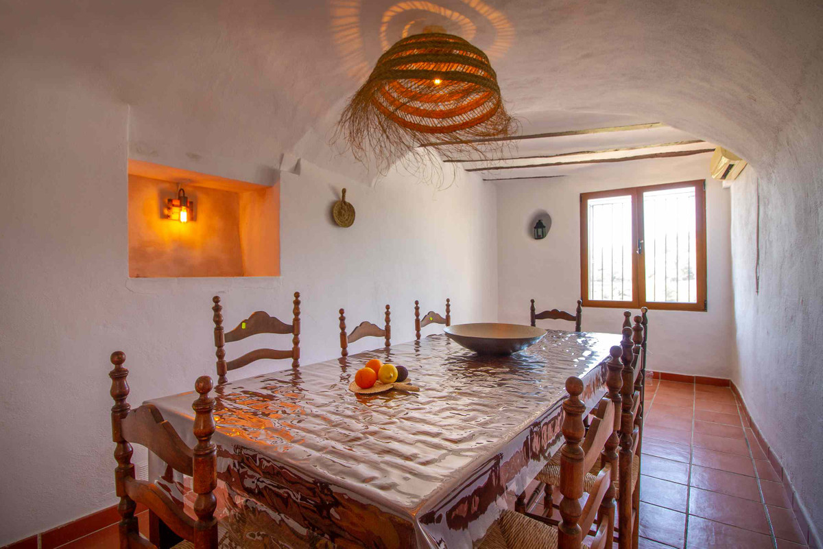 Se vende Casa adosada de 4 dormitorios en Costa Blanca, Alicante, España