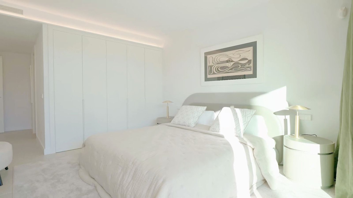 Se vende Villa - Chalet de 5 dormitorios en Costa Del Sol, Málaga, España