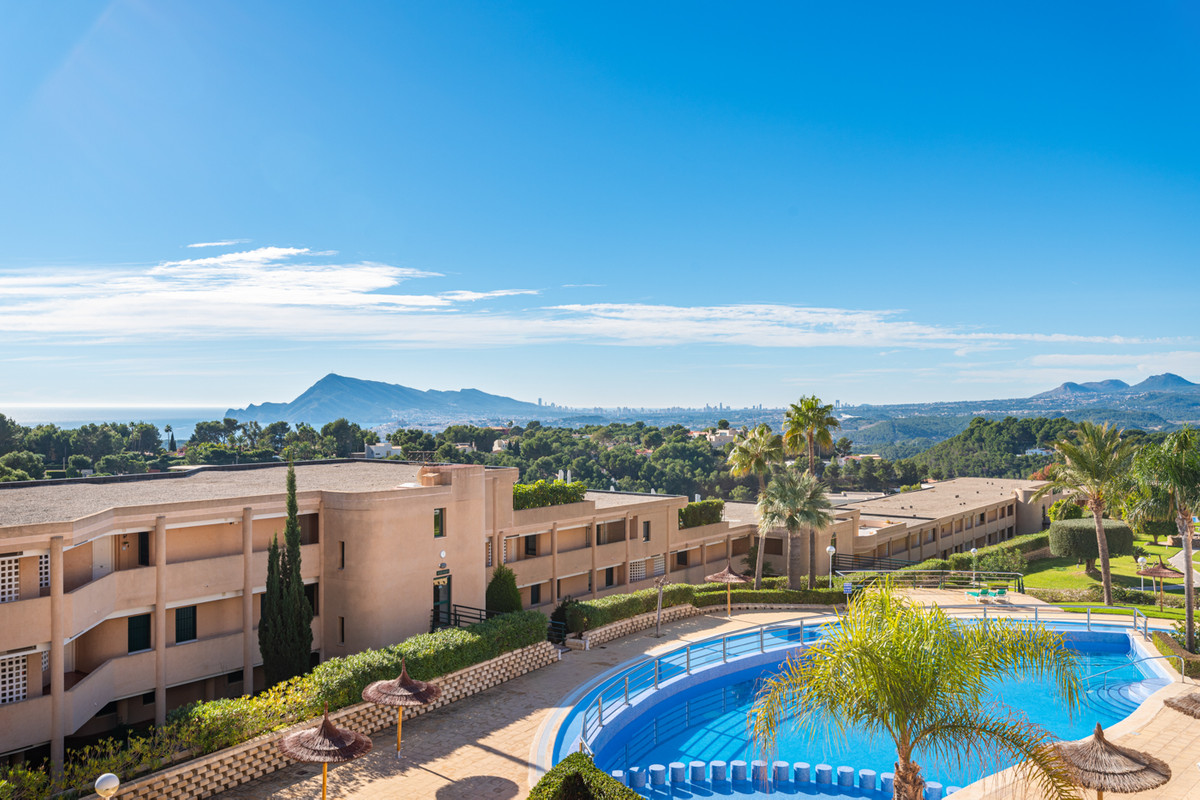 Se vende Apartamento Planta Media de 2 dormitorios en Costa Blanca, Alicante, España