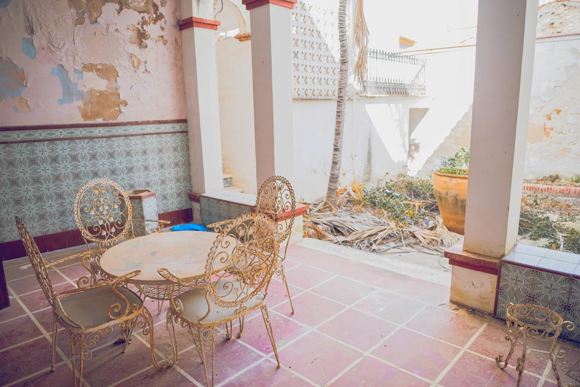 Se vende Villa - Chalet de 9 dormitorios en Costa Blanca, Alicante, España