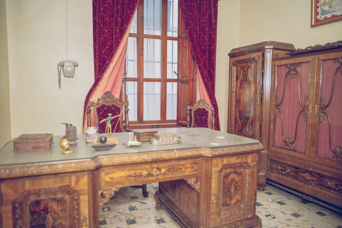 Se vende Villa - Chalet de 9 dormitorios en Costa Blanca, Alicante, España