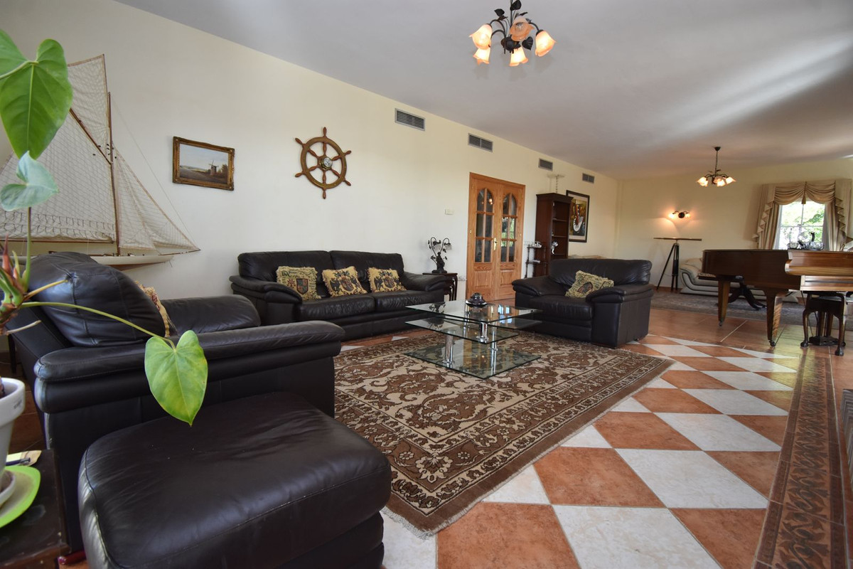 4 Bed Townhouse for sale in Mijas Costa Del Sol, Málaga, Spain