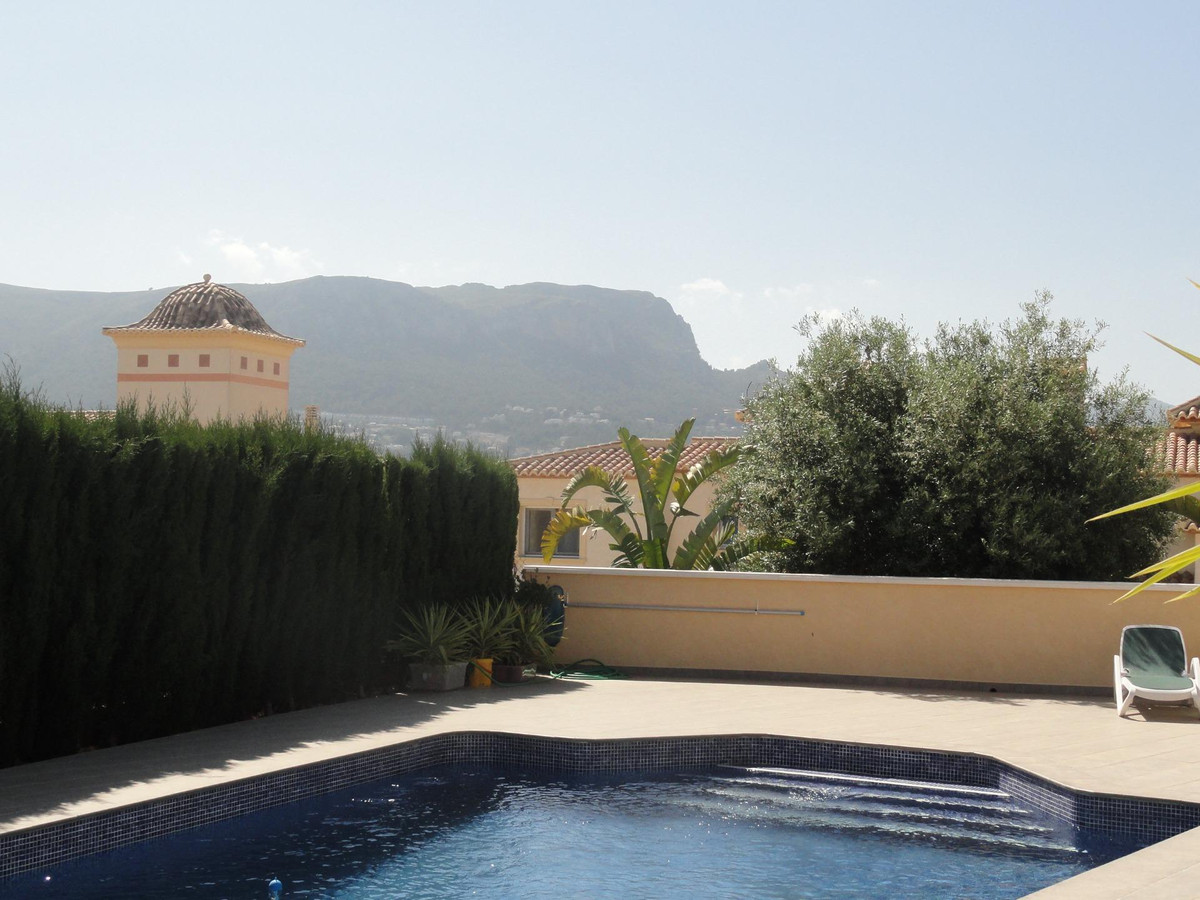3 Bed Townhouse for sale in Calpe Costa Blanca, Alicante, Spain