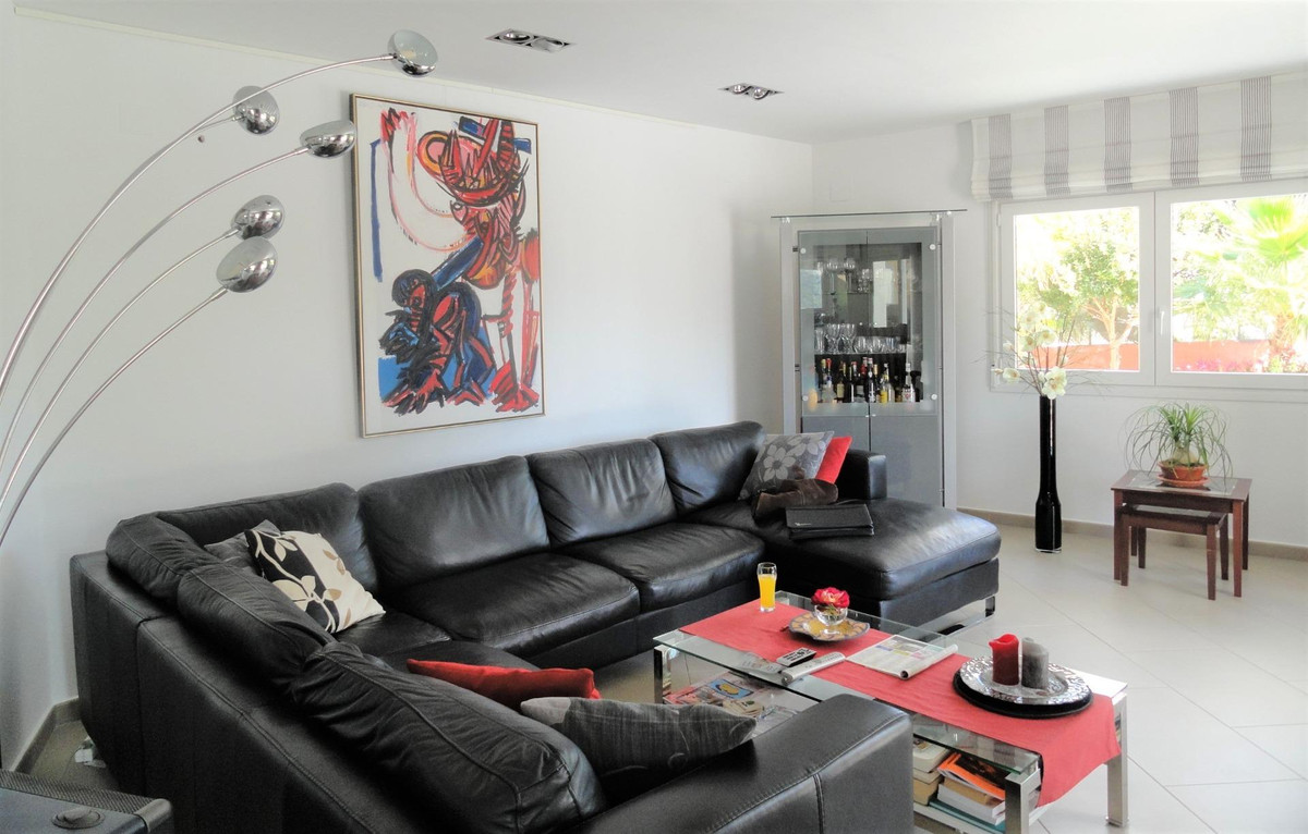 3 Bed Townhouse for sale in Calpe Costa Blanca, Alicante, Spain