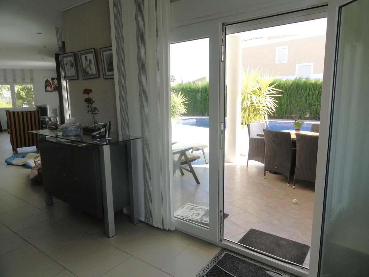 3 Bed Townhouse for sale in Calpe Costa Blanca, Alicante, Spain