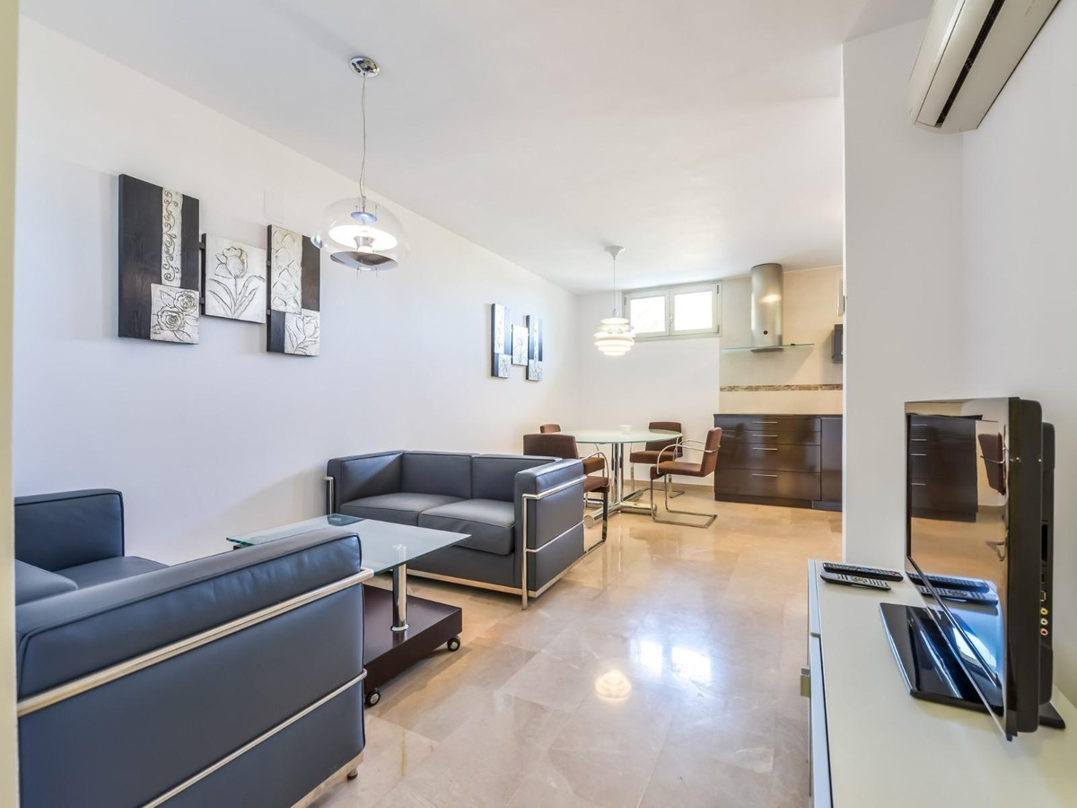 Se vende Villa - Chalet de 5 dormitorios en Costa Blanca, Alicante, España