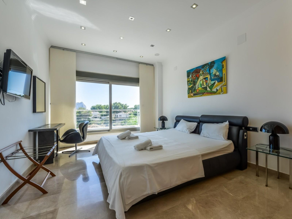 Se vende Villa - Chalet de 5 dormitorios en Costa Blanca, Alicante, España