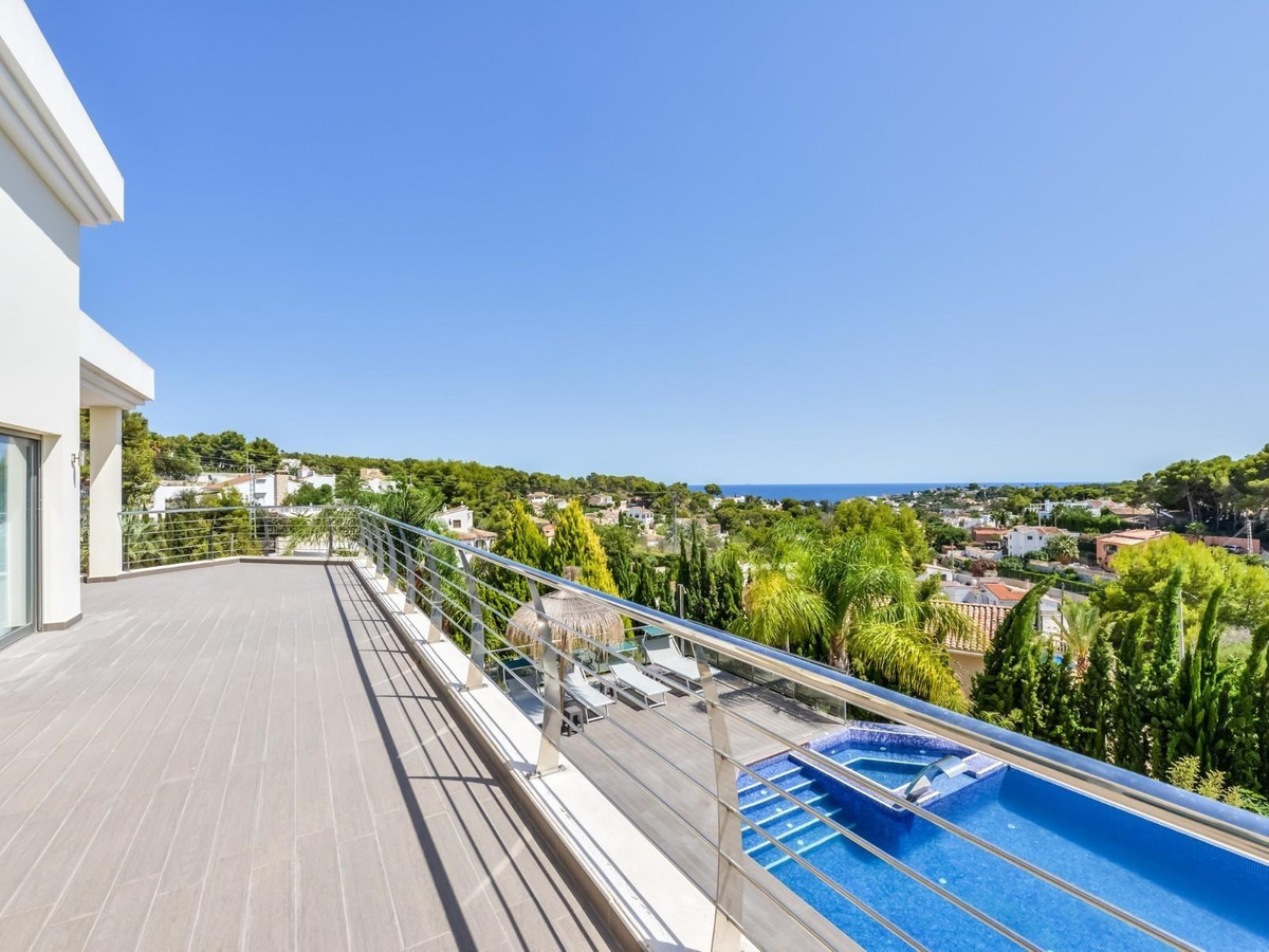 Se vende Villa - Chalet de 5 dormitorios en Costa Blanca, Alicante, España