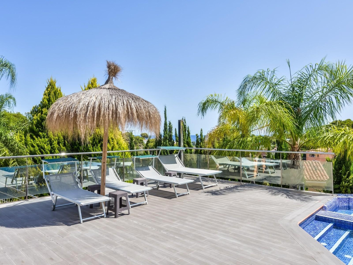 Se vende Villa - Chalet de 5 dormitorios en Costa Blanca, Alicante, España