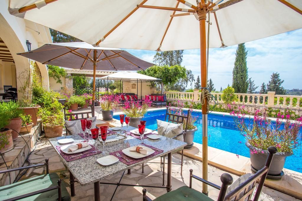 4 Bed Townhouse for sale in Calpe Costa Blanca, Alicante, Spain