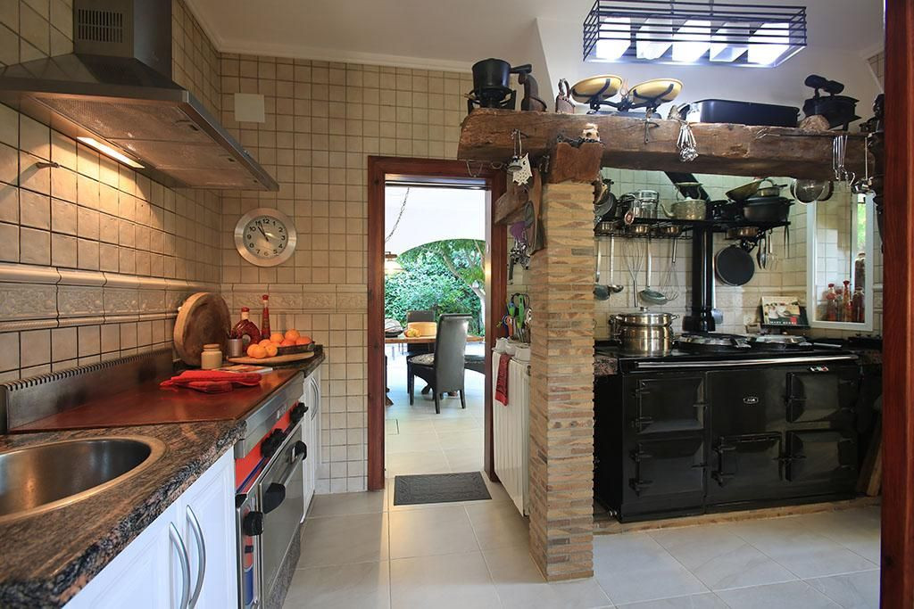 4 Bed Townhouse for sale in Calpe Costa Blanca, Alicante, Spain